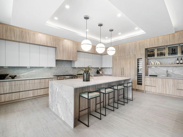 Home for sale at 718 Lake Avenue N - photo 6682468