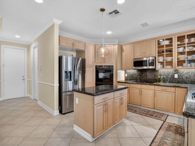 Home for sale at 21383 Falls Ridge Way - photo 6702456