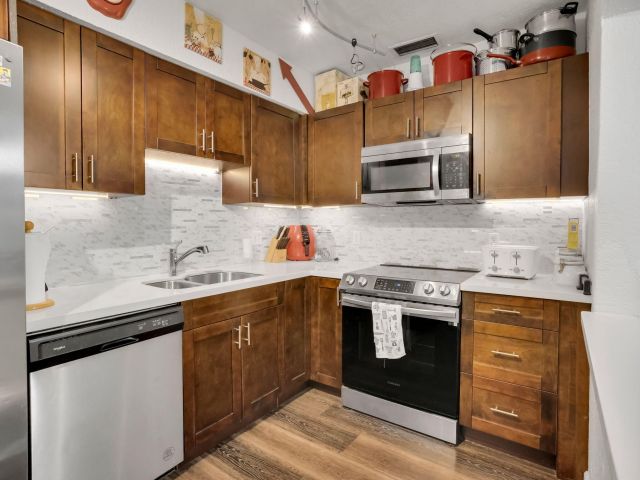 Home for sale at 350 Delaware Avenue - photo 6642369