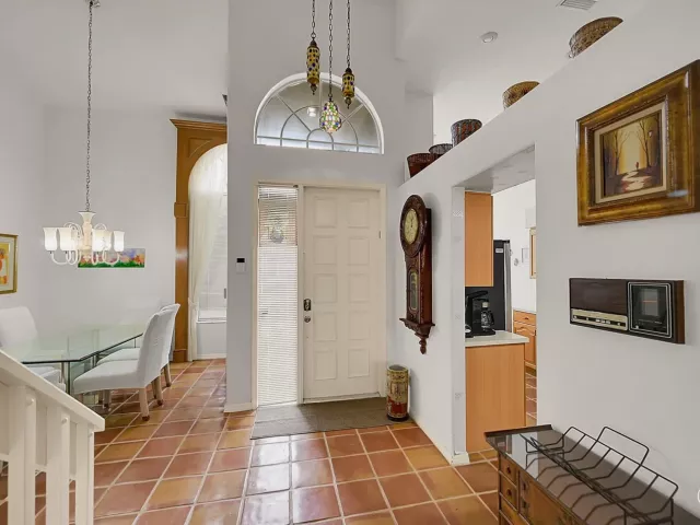 2-bedroom home for rent in Boca Raton - 17210 NW Boca Club Boulevard 103 - MondialRealty