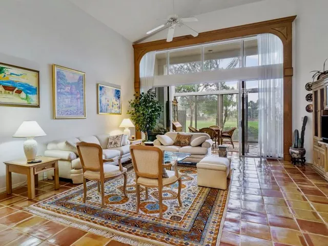 2-bedroom home for rent in Boca Raton - 17210 NW Boca Club Boulevard 103 - MondialRealty
