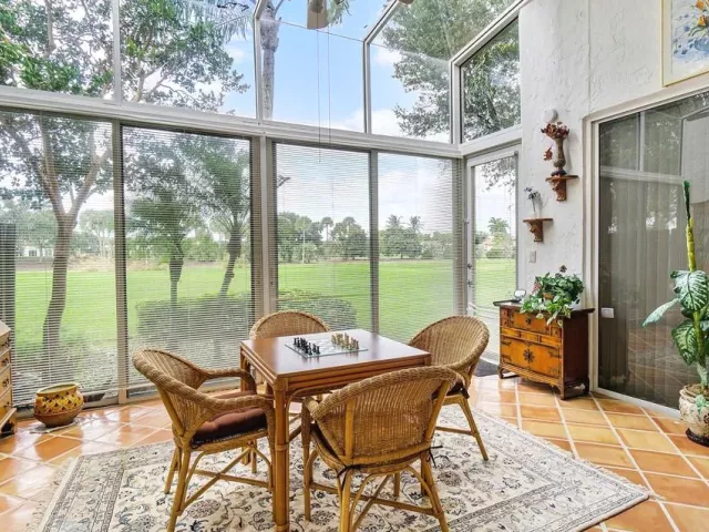 2-bedroom home for rent in Boca Raton - 17210 NW Boca Club Boulevard 103 - MondialRealty