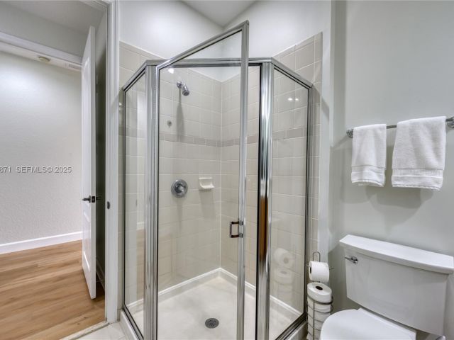 Home for sale at 430 SW 147th Ave - photo 7432344