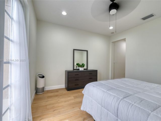 Home for sale at 430 SW 147th Ave - photo 7432354