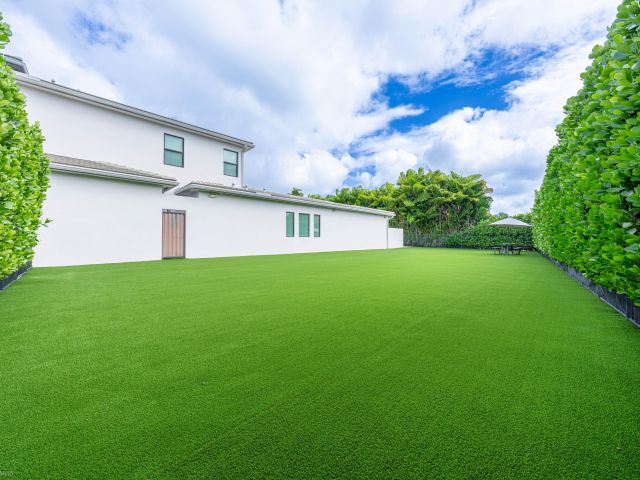 Home for rent at 8652 Dream Falls Street - photo 6647172