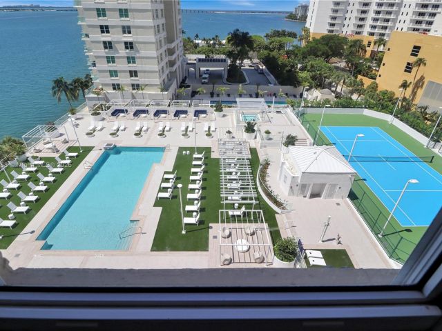 1-bedroom condo for sale in Miami - 770 Claughton Island Dr 1012 - MondialRealty