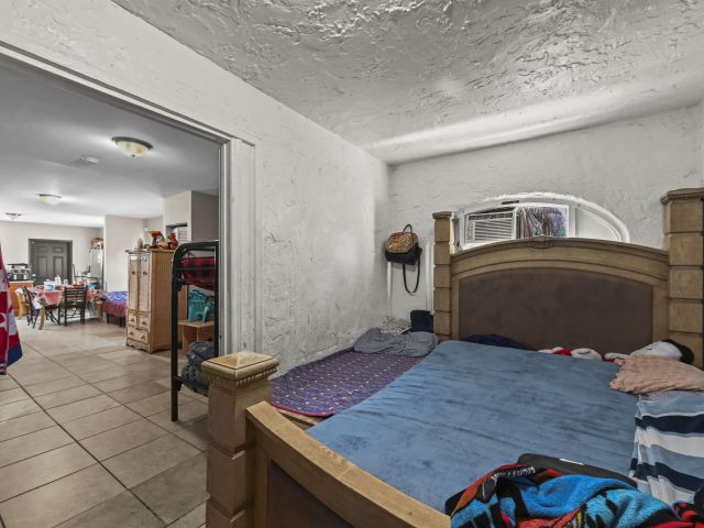 Home for sale at 610 32nd Street - photo 6637147