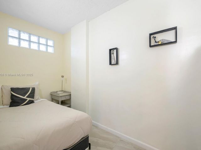 Apartment for rent  Unit #1425 - photo 6641125