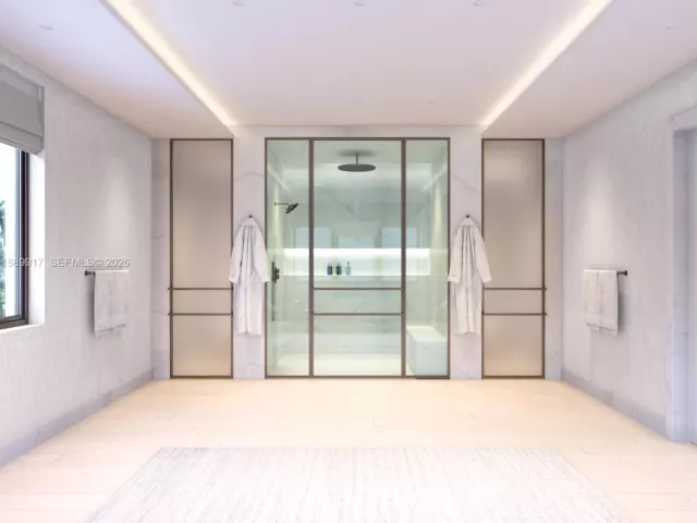 6-bedroom home for sale in Fisher Island - 1009 Fisher Island Drive - MondialRealty