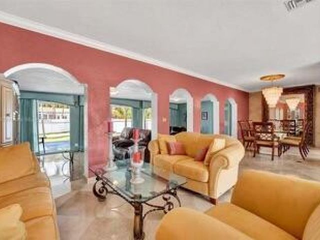 Home for rent at 1200 Hollywood Boulevard - photo 6644887