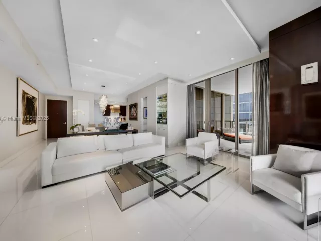 2-bedroom condo for sale in Bal Harbour - 9701 Collins Avenue 1204 South - MondialRealty