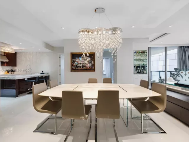 2-bedroom condo for sale in Bal Harbour - 9701 Collins Avenue 1204 South - MondialRealty