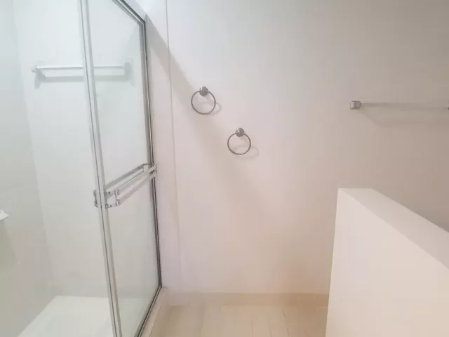 5-bedroom condo for sale in Sunny Isles Beach - 18501 Collins Ave 2301 - MondialRealty