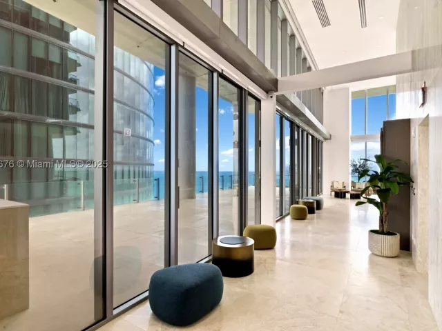 5-bedroom condo for sale in Sunny Isles Beach - 18501 Collins Ave 2301 - MondialRealty