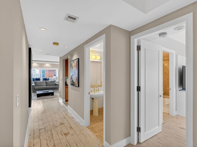 Apartment for sale  Unit #3401 - photo 6646275