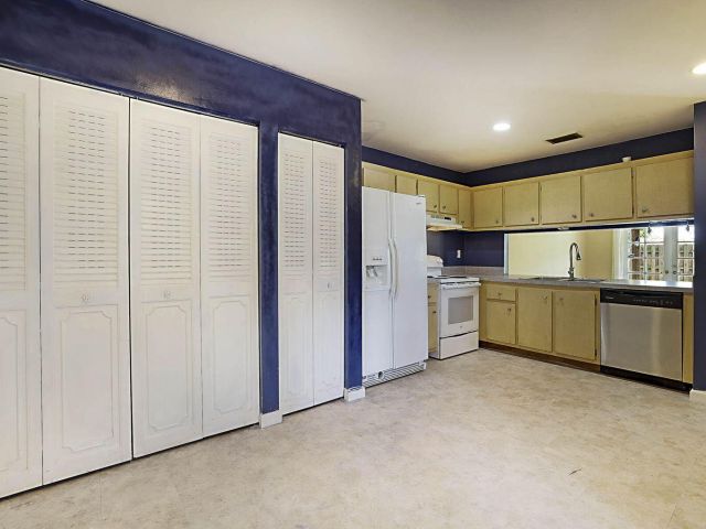 Home for sale at 3896 NW 2nd Court - photo 6642906