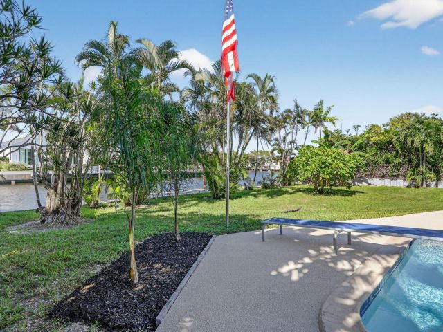 Home for sale at 2541 Middle River Drive - photo 6647294