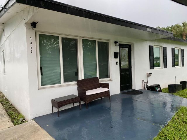 Home for rent at 1353 9th Street 1353 - photo 6656471