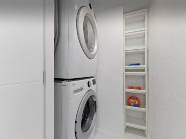 Home for sale at 3700 Australian Court - photo 6656365