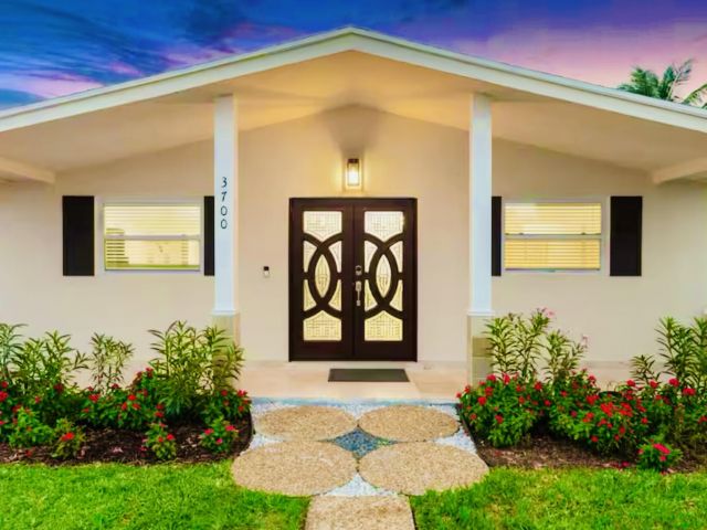 Home for sale at 3700 Australian Court - photo 6656382