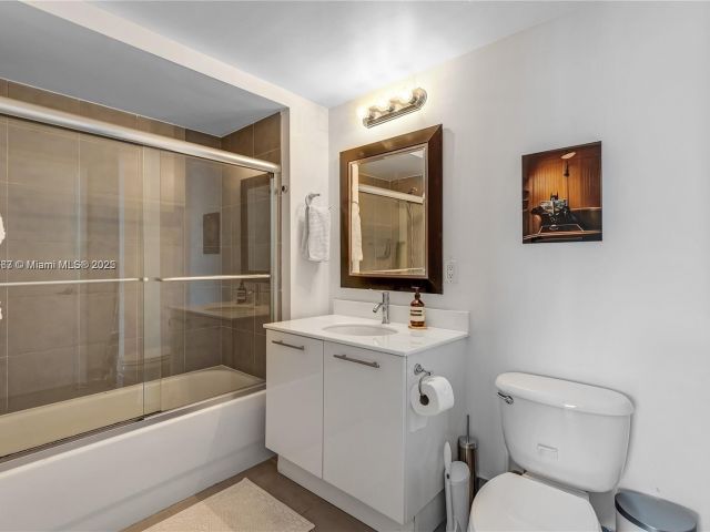 Apartment for sale  Unit #3012 - photo 6646803