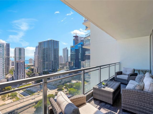 Apartment for sale  Unit #3012 - photo 6646817