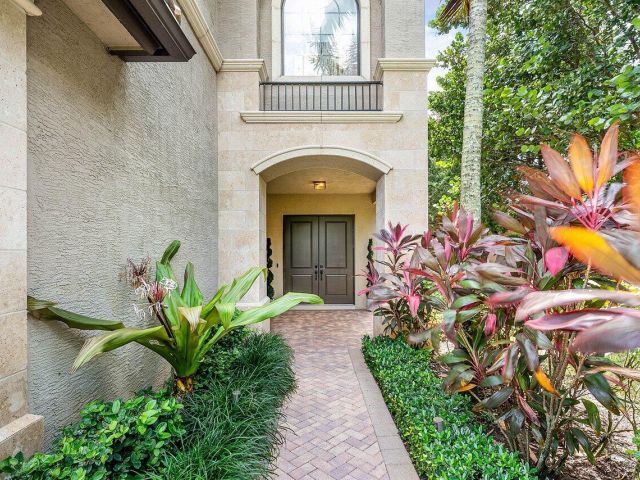 Home for sale at 16491 Gateway Bridge Drive - photo 6640855