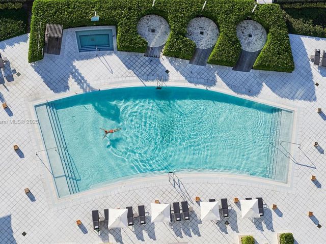 Apartment for sale  Unit #1101 - photo 6645108