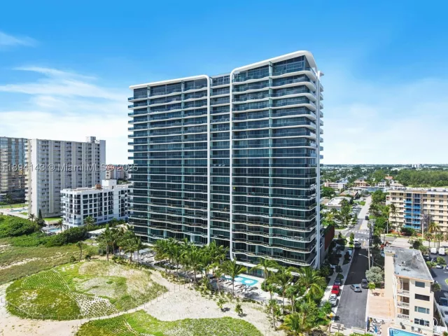 2-bedroom condo for rent in Pompano Beach - 900 N Ocean Blvd 1005 - MondialRealty