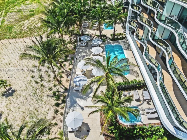 2-bedroom condo for rent in Pompano Beach - 900 N Ocean Blvd 1005 - MondialRealty