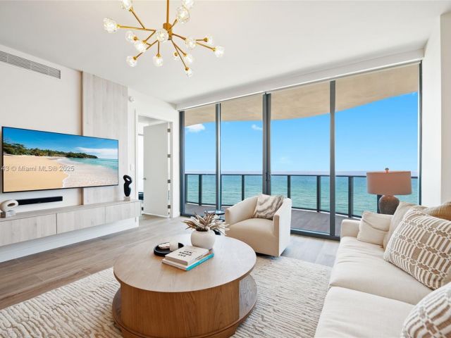 Apartment for rent  Unit #1005 - photo 6645790