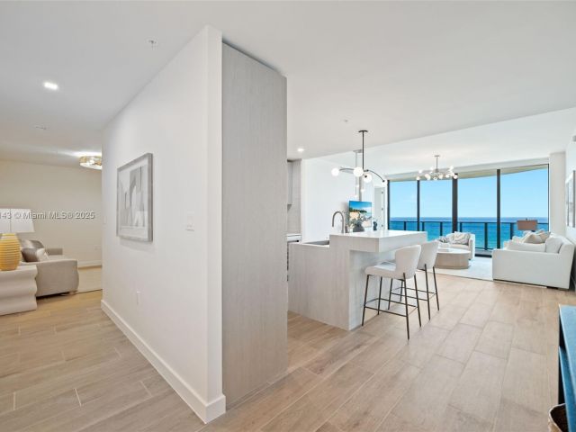 Apartment for rent  Unit #1005 - photo 6645793