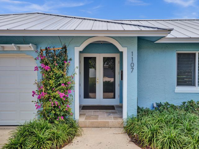 Home for rent at 1107 Little Harbor Drive - photo 6646702