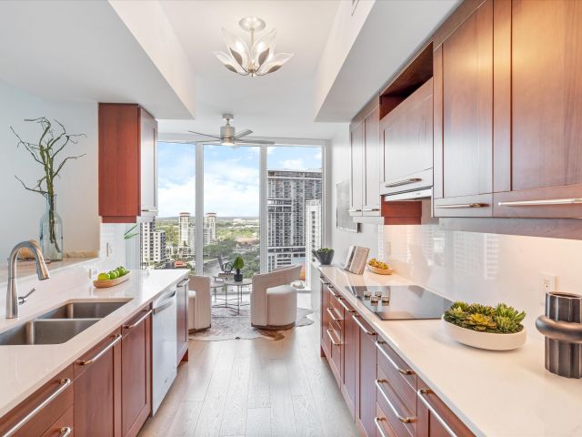 Apartment for sale  Unit #2406 - photo 6647280