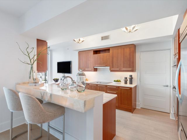 Apartment for sale  Unit #2406 - photo 6647281