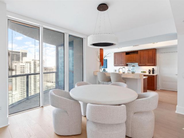 Apartment for sale  Unit #2406 - photo 6647288