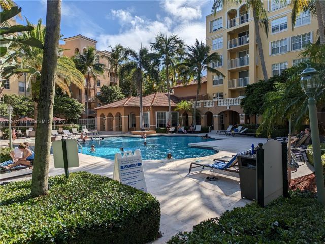 1-bedroom condo for rent in Aventura -  - MondialRealty