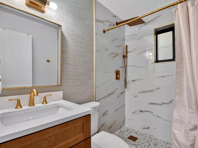 3-bedroom home for rent in West Palm Beach - 5008 Parker Avenue - MondialRealty