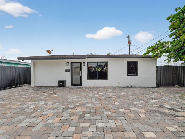 Home for rent at 5008 Parker Avenue - photo 6683354