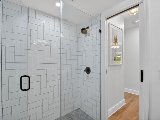 Home for sale at 1001 NE 16th Street - photo 6646368