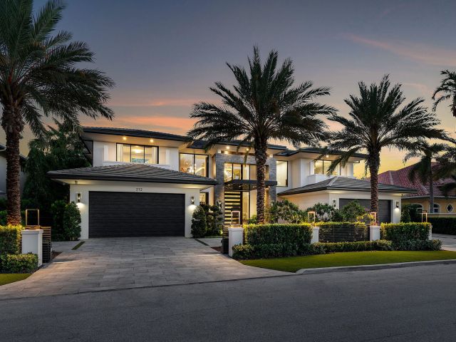 Home for sale at 212 W Alexander Palm Road - photo 6688881