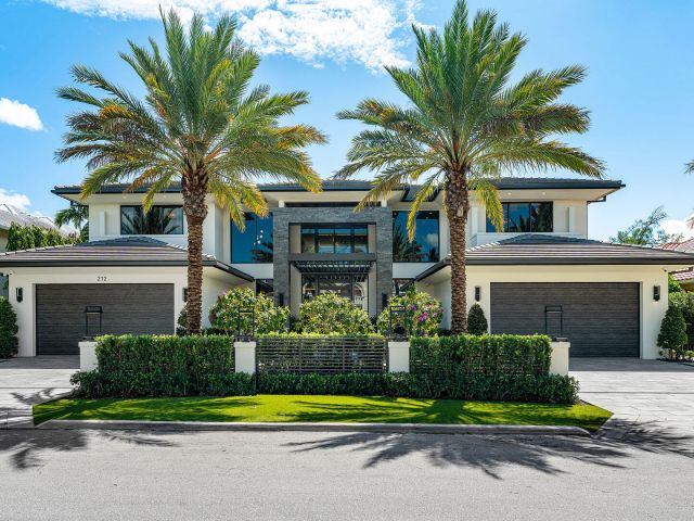 Home for sale at 212 W Alexander Palm Road - photo 6688882