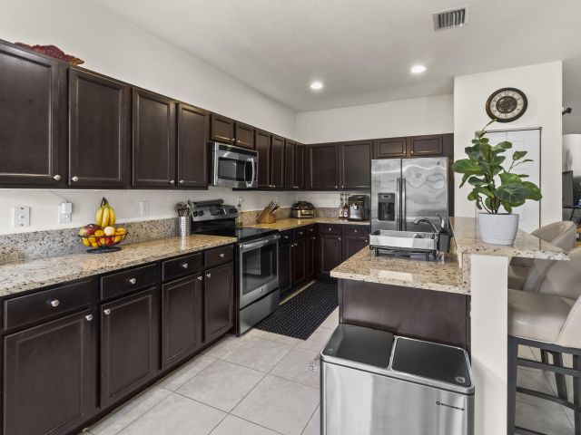 Home for sale at 11823 SW 151st Place - photo 6658420