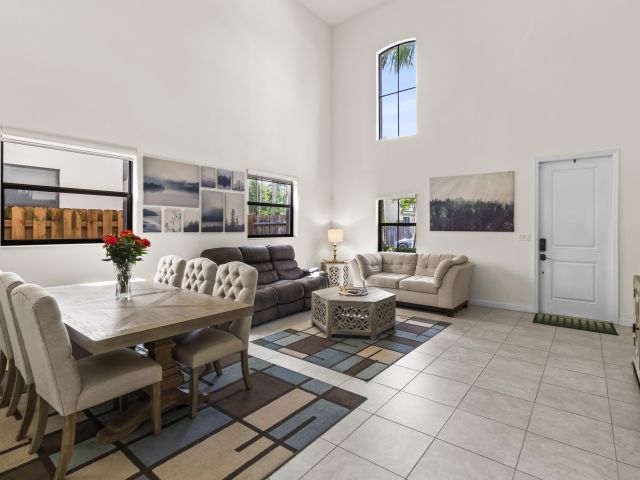 Home for sale at 11823 SW 151st Place - photo 6658429