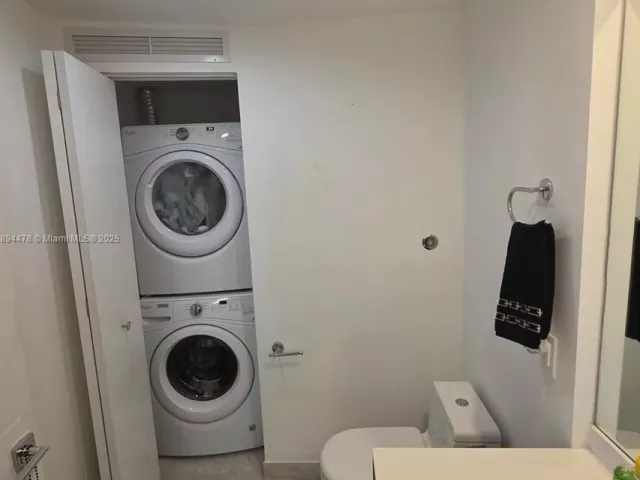 2-bedroom condo for sale in Miami - 488 NE 18th St 301 - MondialRealty