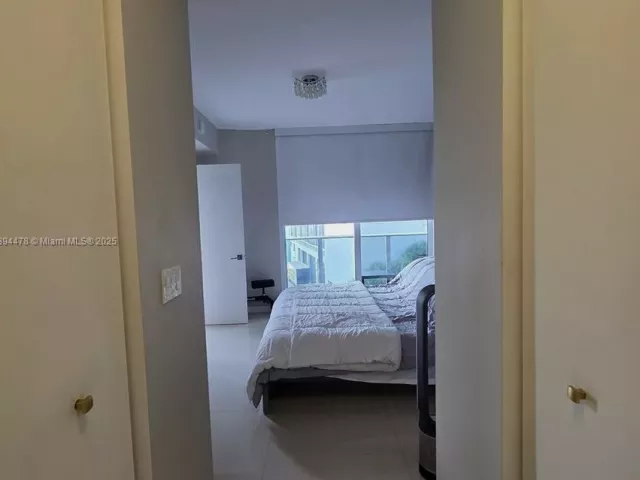 2-bedroom condo for sale in Miami - 488 NE 18th St 301 - MondialRealty