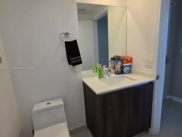 2-bedroom condo for sale in Miami - 488 NE 18th St 301 - MondialRealty