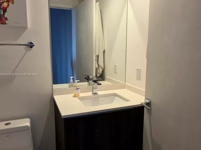 2-bedroom condo for sale in Miami - 488 NE 18th St 301 - MondialRealty