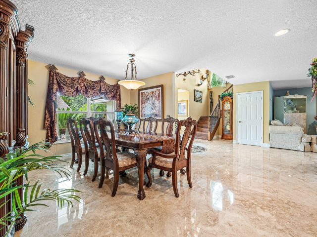 Home for sale at 1548 SW 5th Avenue - photo 6700105