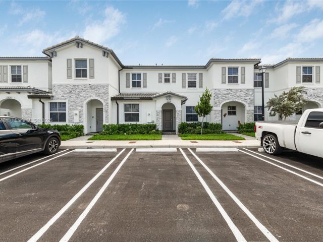 3-bedroom home for rent in Homestead - 29254 SW 163rd Ct 29254 - MondialRealty